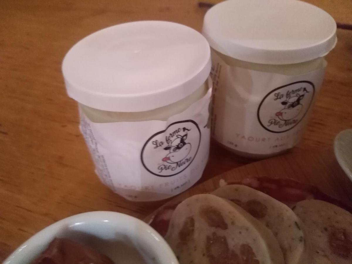 Gite Du Cheval Blanc D'Houmont Sainte-Ode Εξωτερικό φωτογραφία