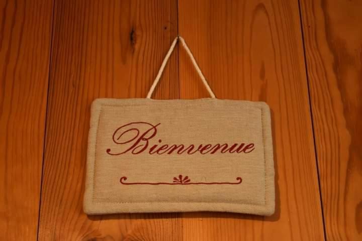 Gite Du Cheval Blanc D'Houmont Sainte-Ode Εξωτερικό φωτογραφία